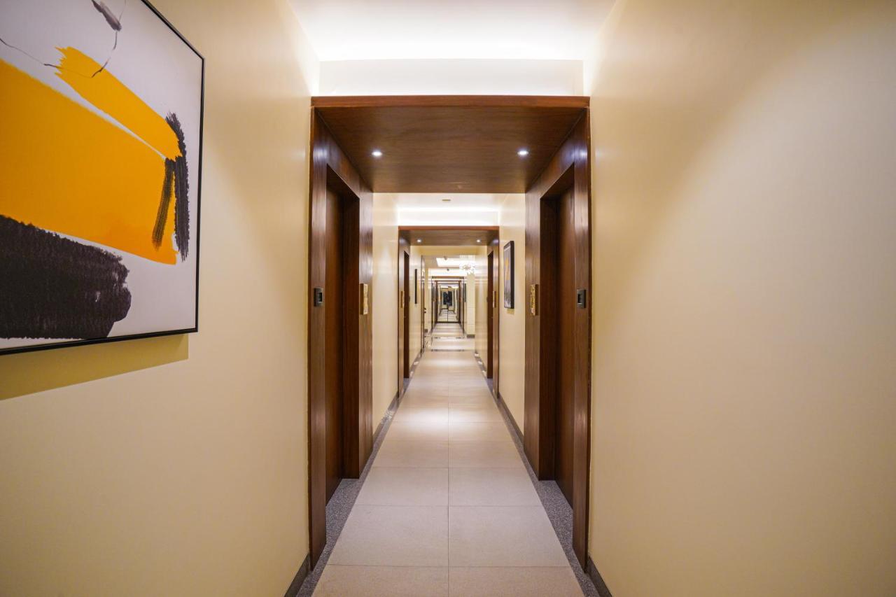 Hotel El Magnifico สุรัต ภายนอก รูปภาพ